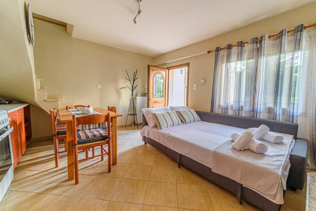 Small House With Garden & View Promirion Ngoại thất bức ảnh